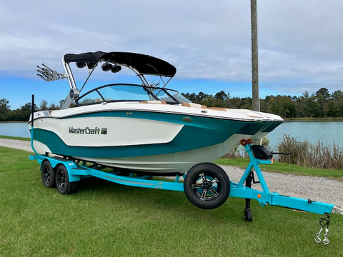 2025 MasterCraft XT22