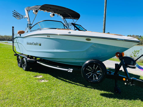 2026 MasterCraft XT23